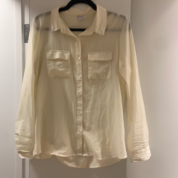 Sheer beige shirt from Olsen sister’s first brand - Picture 1 of 2